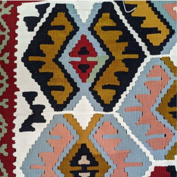 Persian Kilim Rug - Picture 5 of 16